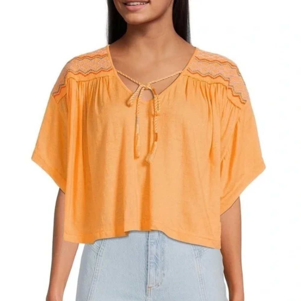 Nwt Free People Market Embroidery Trim Tassel V-Neck Short Dolman Sleeve Tee S